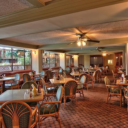 Clarion Inn Conference Center Modesto Exterior photo